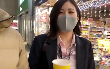 高清 h视频 Tokyo Teen's Sweet Surrender-A Passionate Creampie Encounter