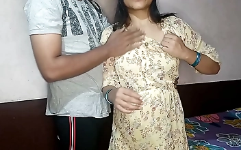 韩国 成年人 Sizzling MILF Kaori Toys Her Wet Pussy to