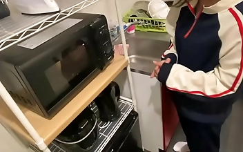 男女 Passionate Japanese Model Thrills in Dual Black Cock