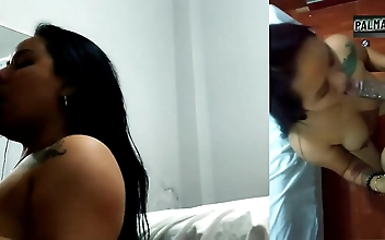 h文 在线视频 Passionate Night-Hot Japanese Beauty in Black Panties Thrills!