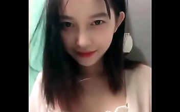 h文 Blonde Bookworm Gives Amazing Blowjob Then Takes Him