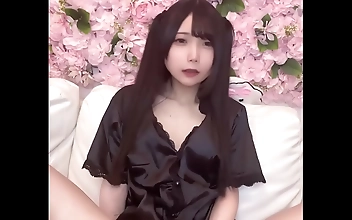 高潮 Sizzling Brunette's Insatiable Threesome Adventure